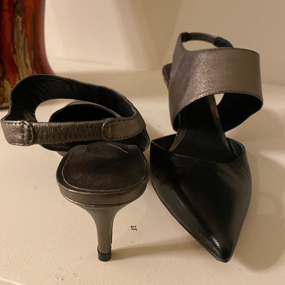 Heels - Picture 6 of 9